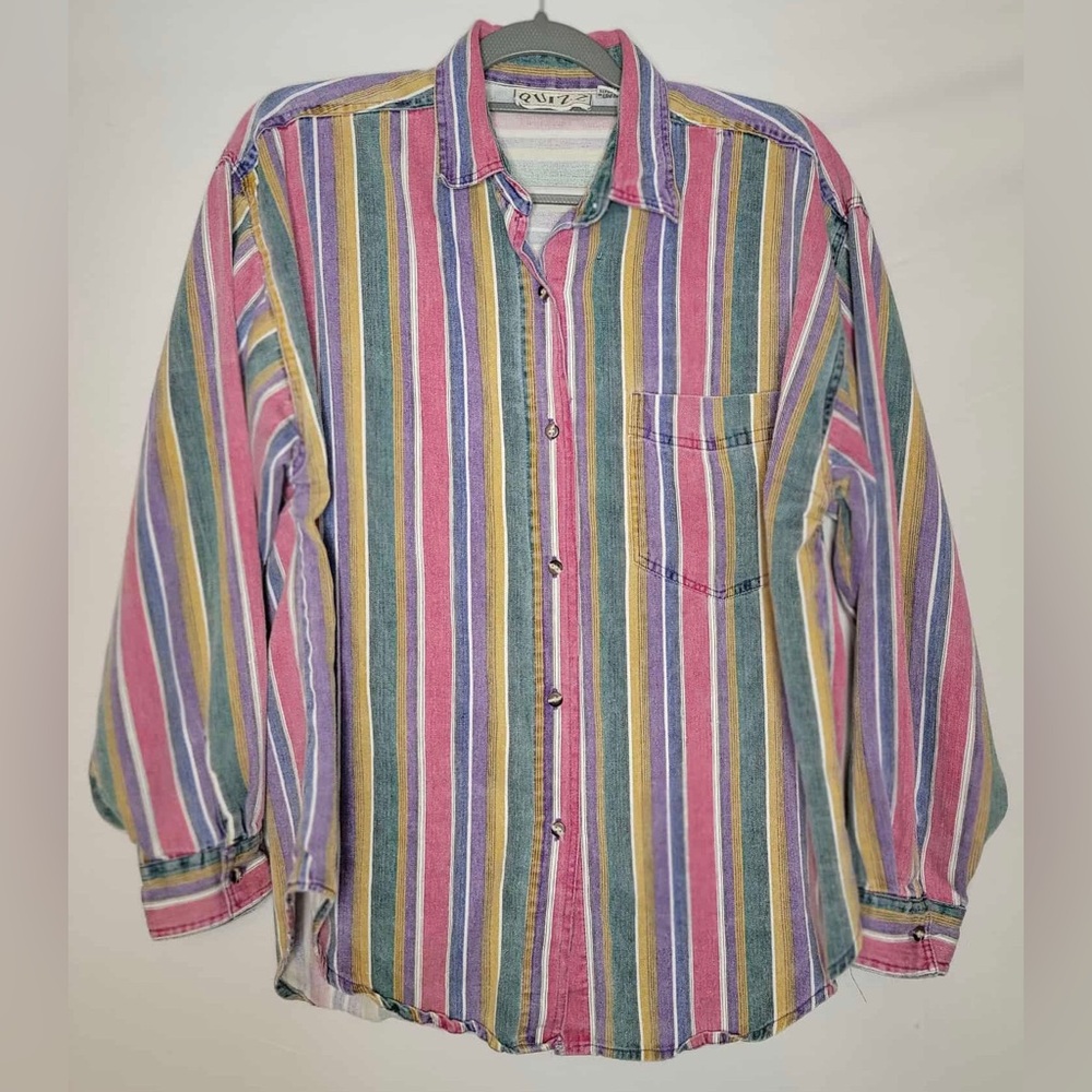 Quizz Vintage Striped Button Down Size Large